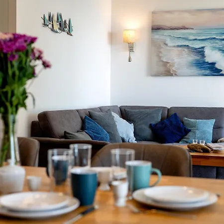 - Modernisiert, Meerblick, - Sauna, Fitness, Kamin - Tag Am Apartment Sassnitz