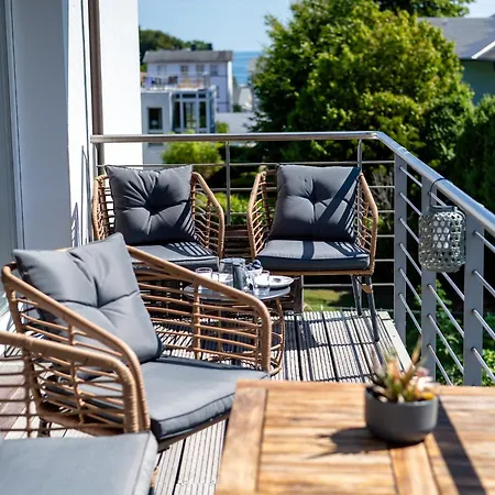 Apartment - Modernisiert, Meerblick, - Sauna, Fitness, Kamin - Tag Am